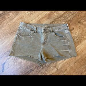Madewell light brown shorts 